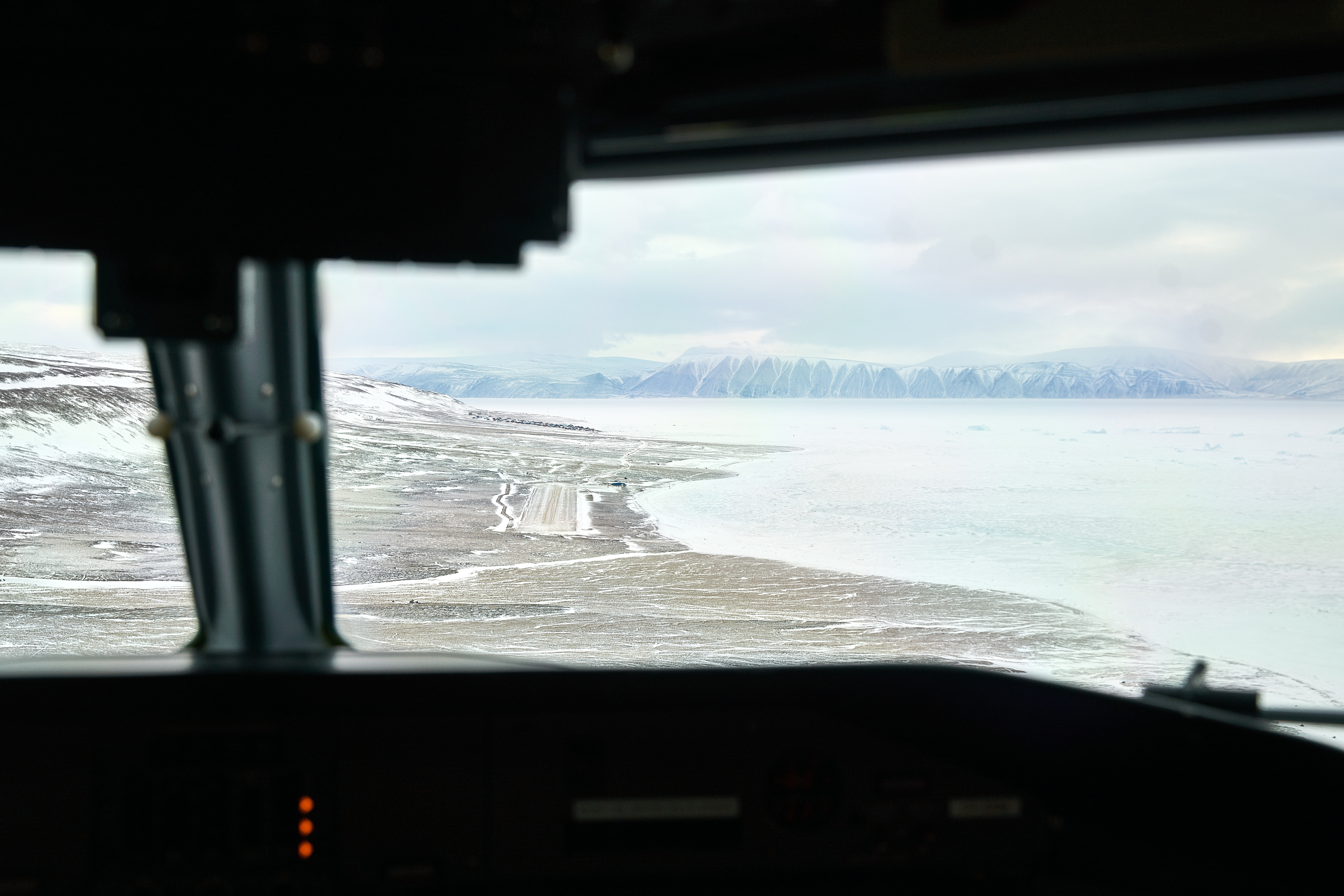 Udsigt fra cockpit mod landingsbane