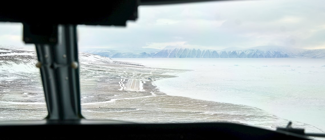 Udsigt fra cockpit mod landingsbane